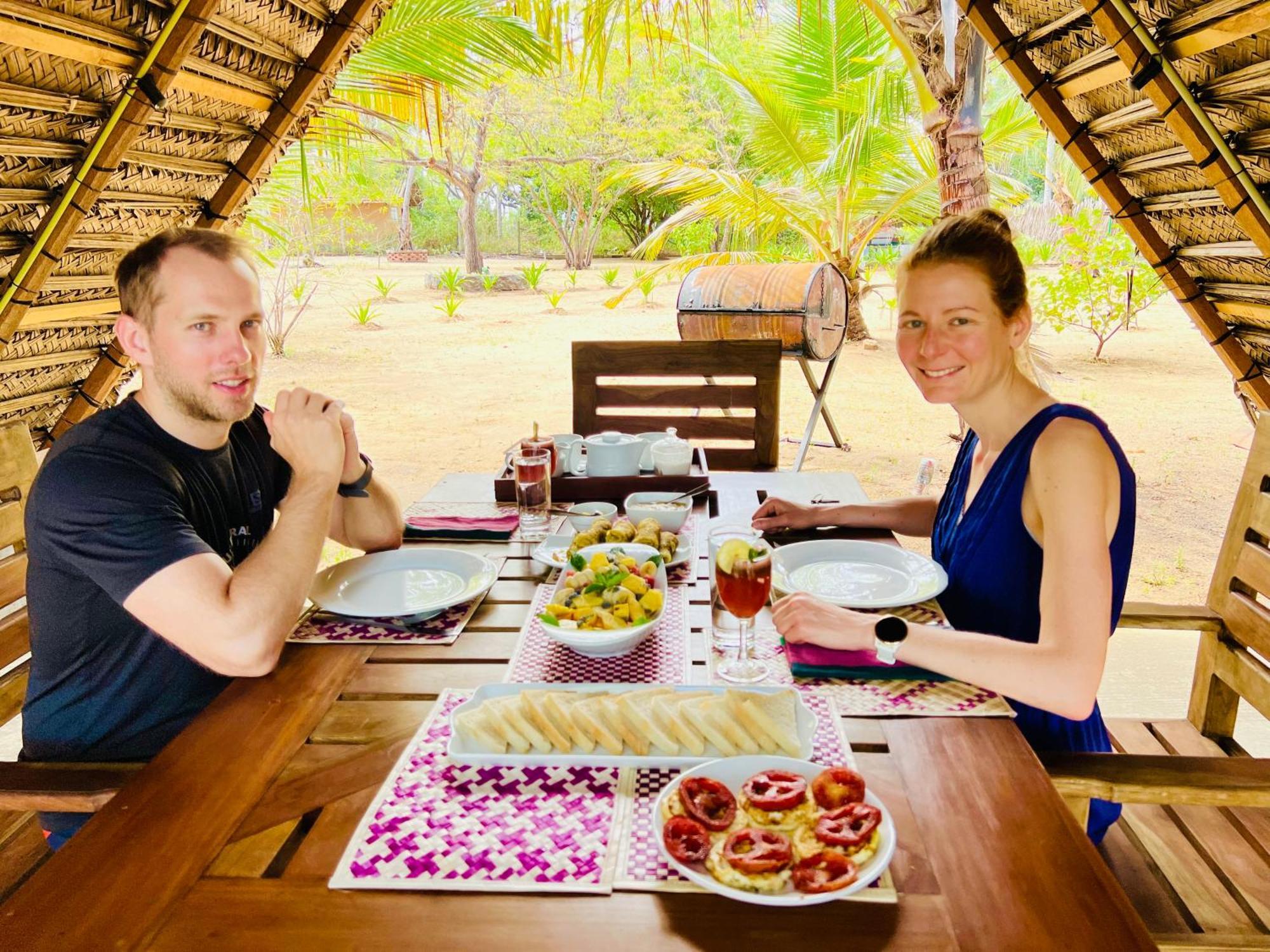 Kingfisher Beach Resort-Yala Kirinda  Luaran gambar