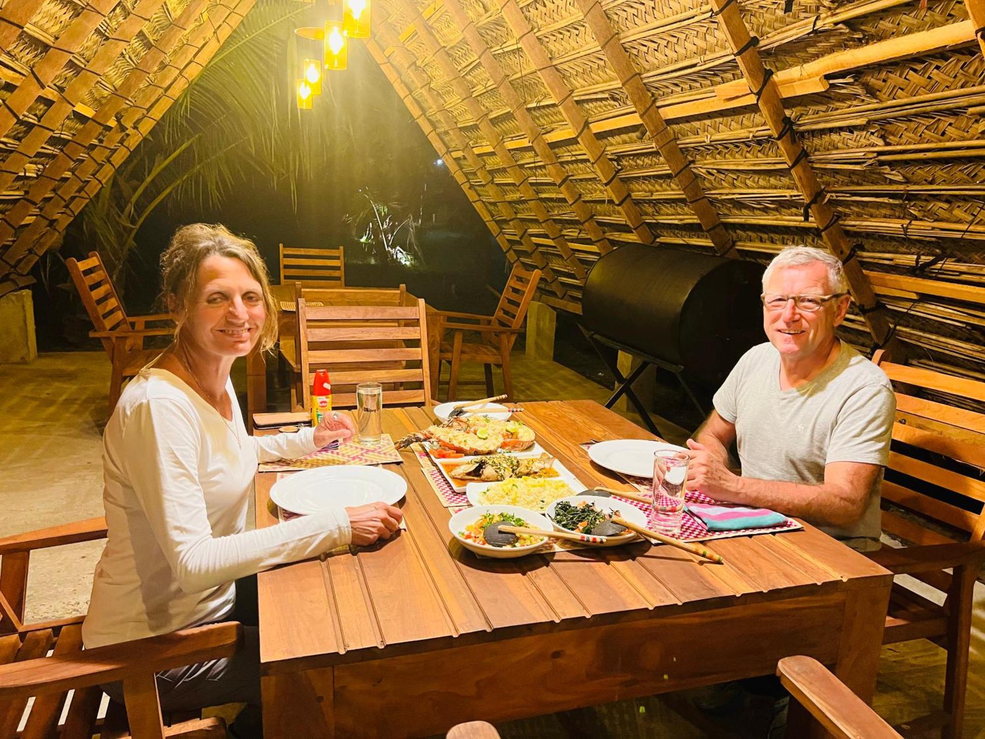 Kingfisher Beach Resort-Yala Kirinda  Luaran gambar
